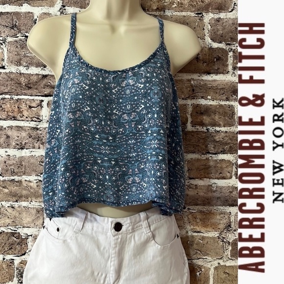 Abercrombie & Fitch Tops - 🌸 3/$18 - Abercrombie & Fitch Summer Top